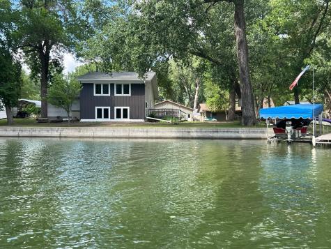 2319 Cottonwood Lake Drive Windom MN 56101