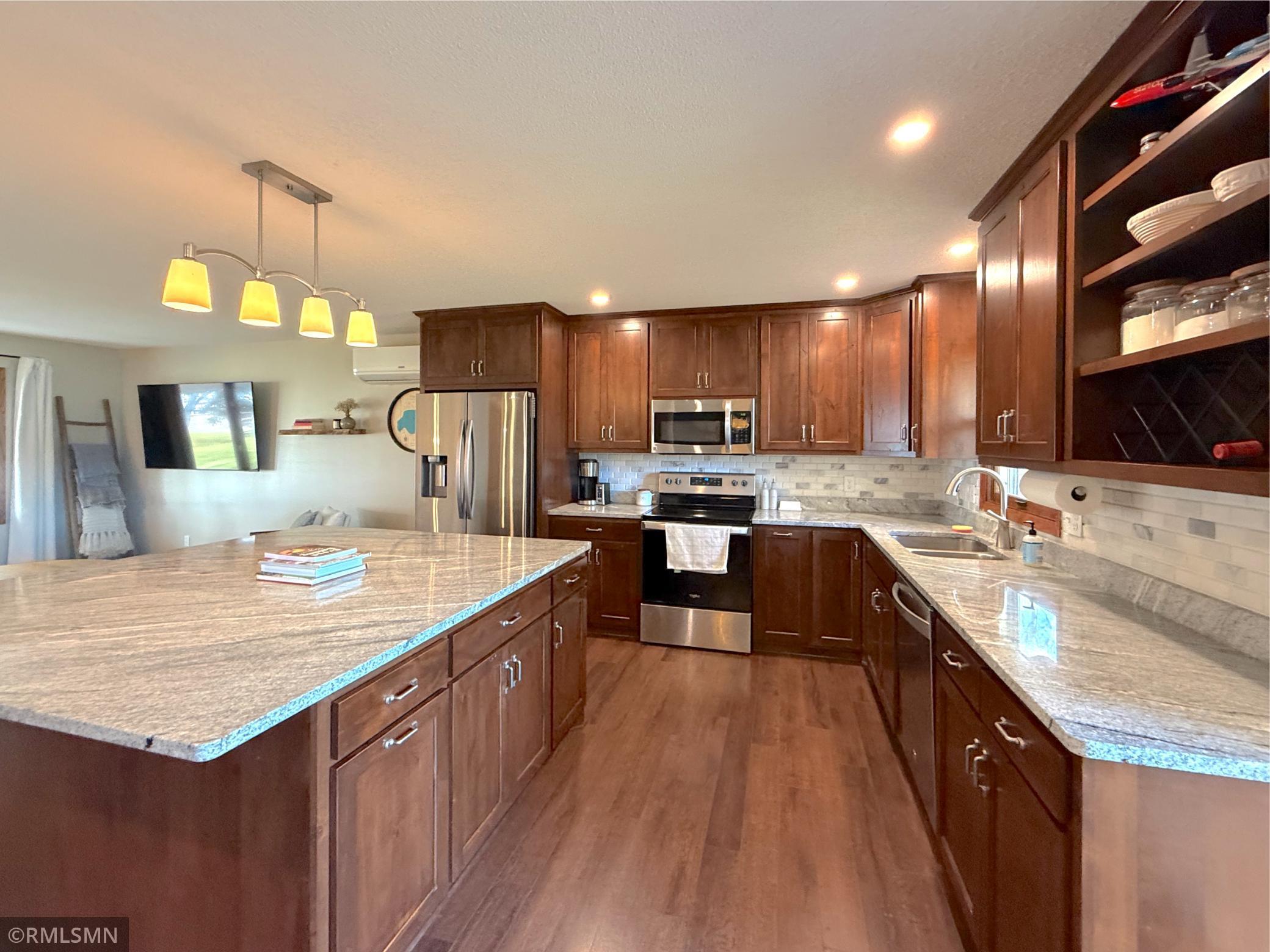 8202 State Highway 24 NW Annandale MN 55302