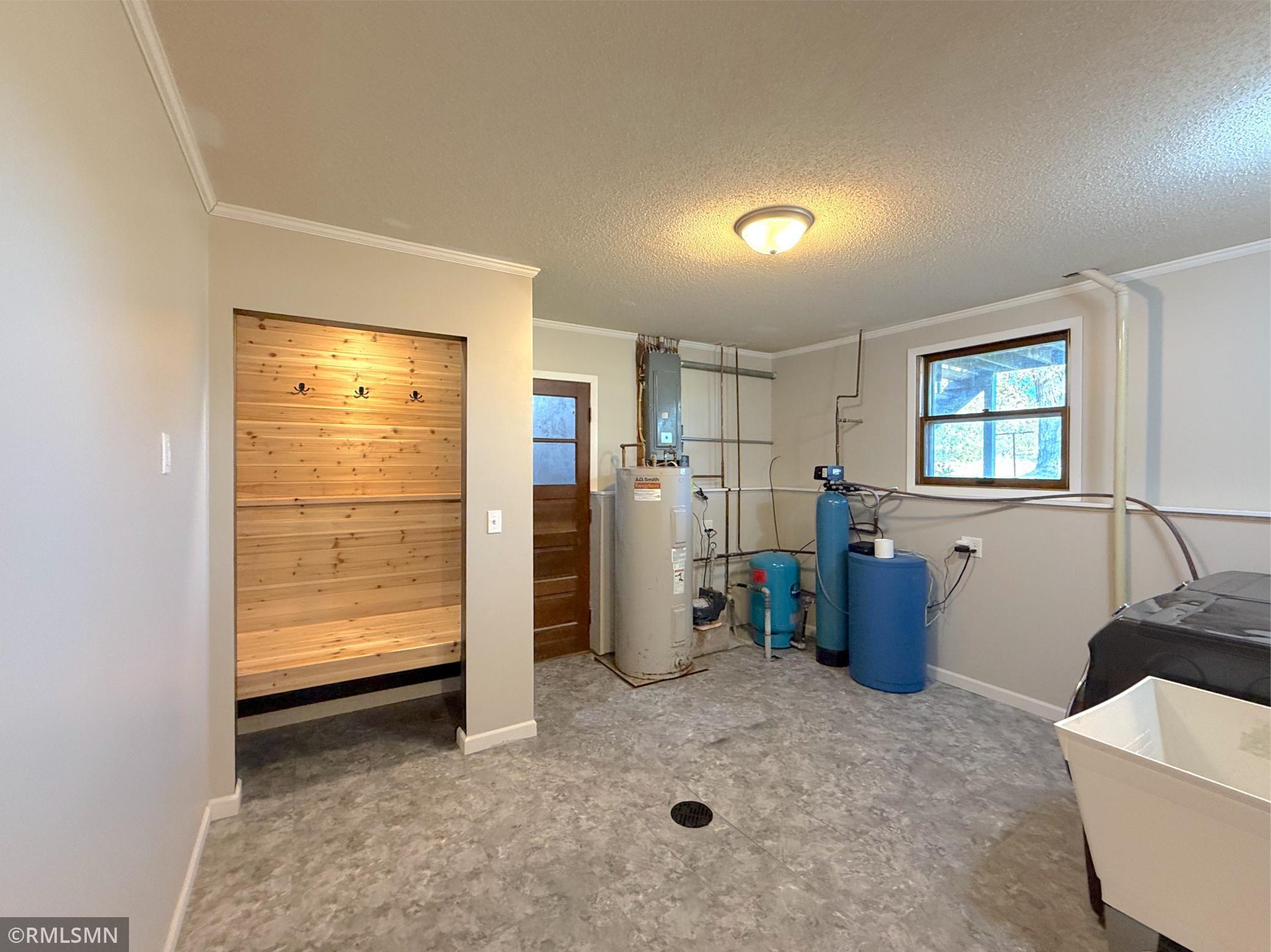 8202 State Highway 24 NW Annandale MN 55302