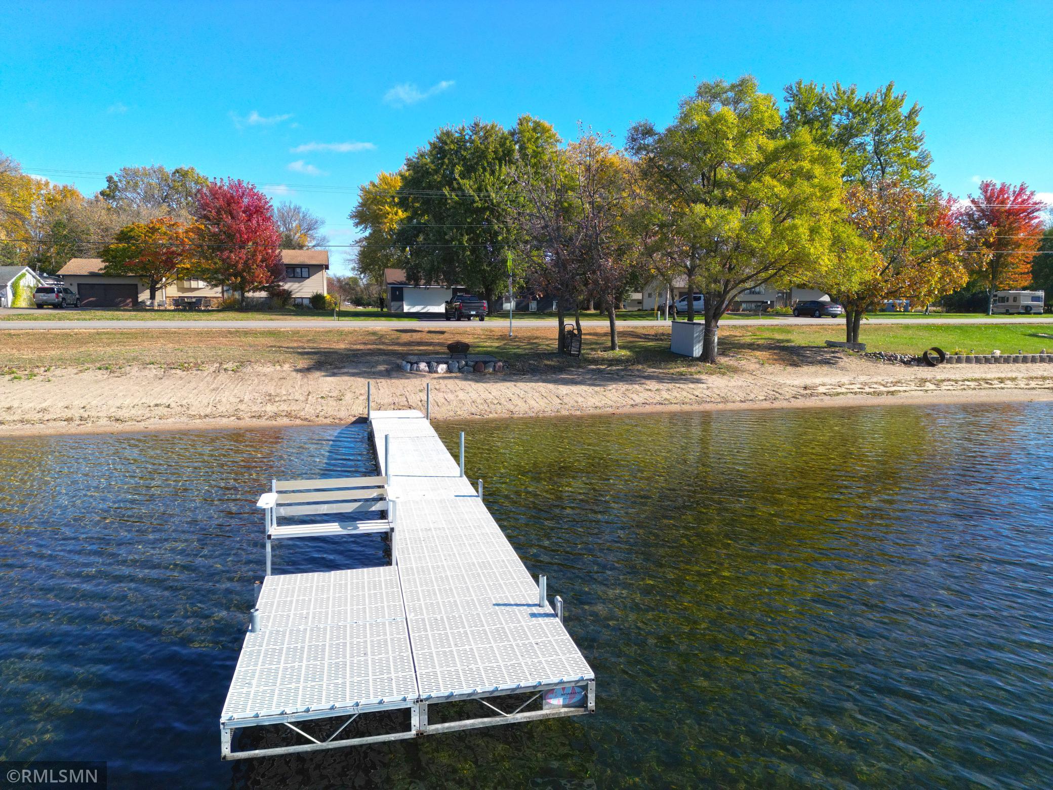 8202 State Highway 24 NW Annandale MN 55302