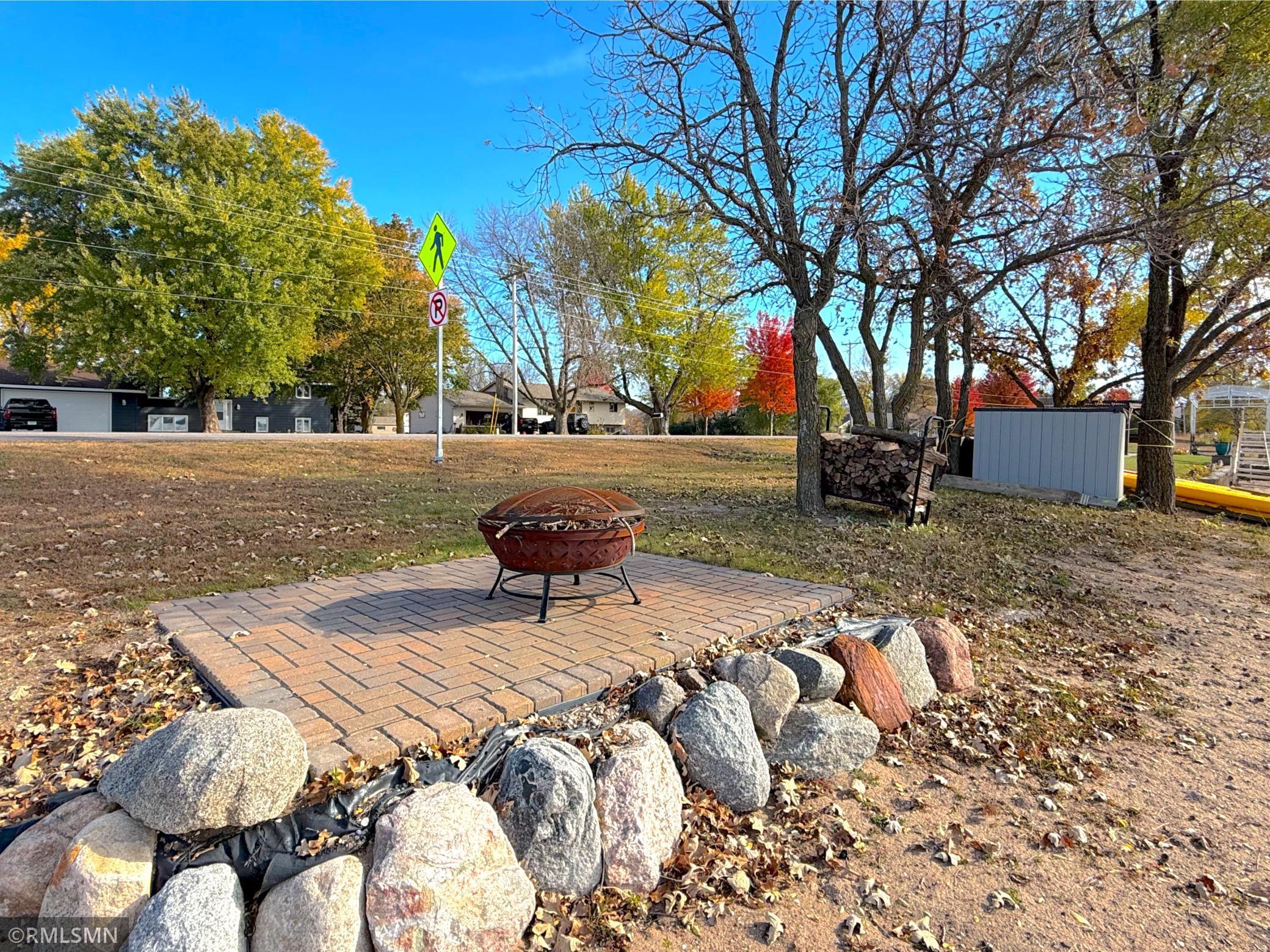 8202 State Highway 24 NW Annandale MN 55302