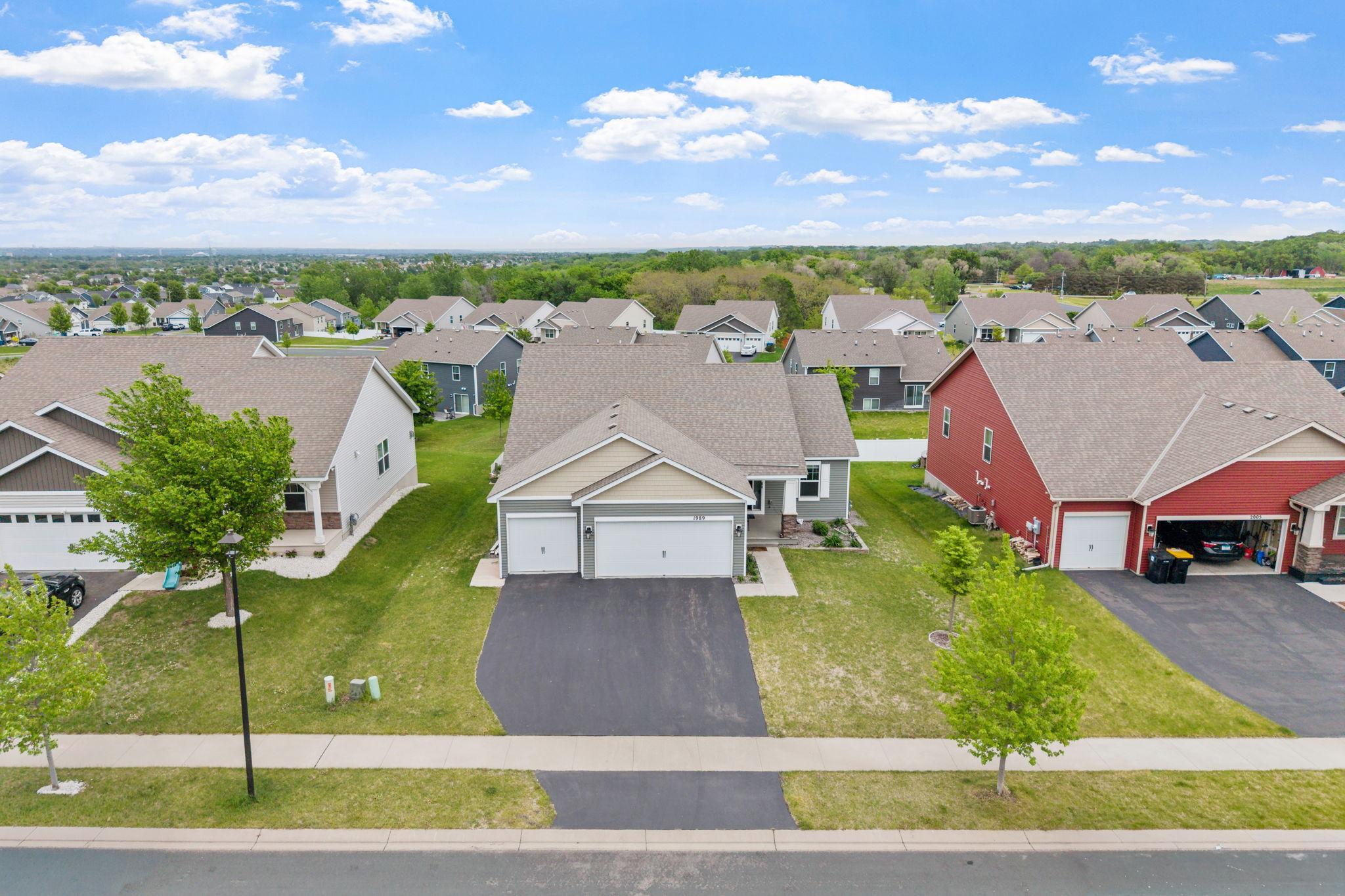 1989 Attenborough Street Shakopee MN 55379