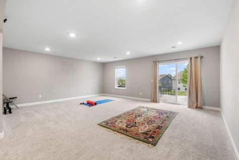 1989 Attenborough Street Shakopee MN 55379