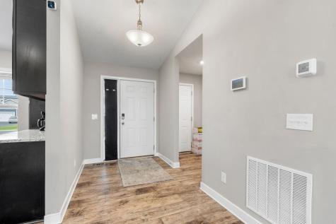 1989 Attenborough Street Shakopee MN 55379
