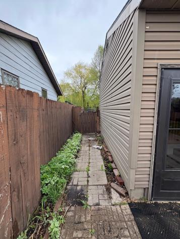 346 15th Avenue S Fargo ND 58103