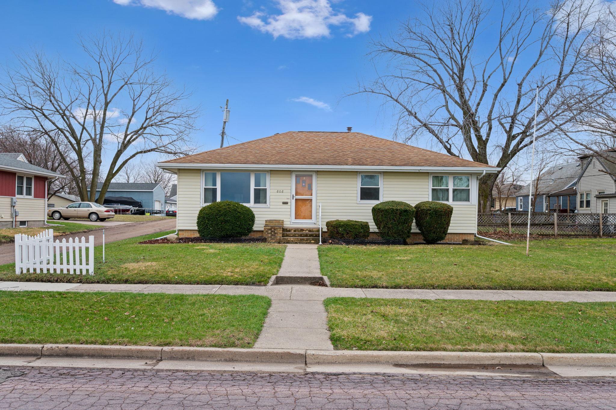 808 Webster Street Fairmont MN 56031