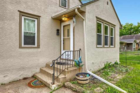 4552 Penn Avenue N Minneapolis MN 55412