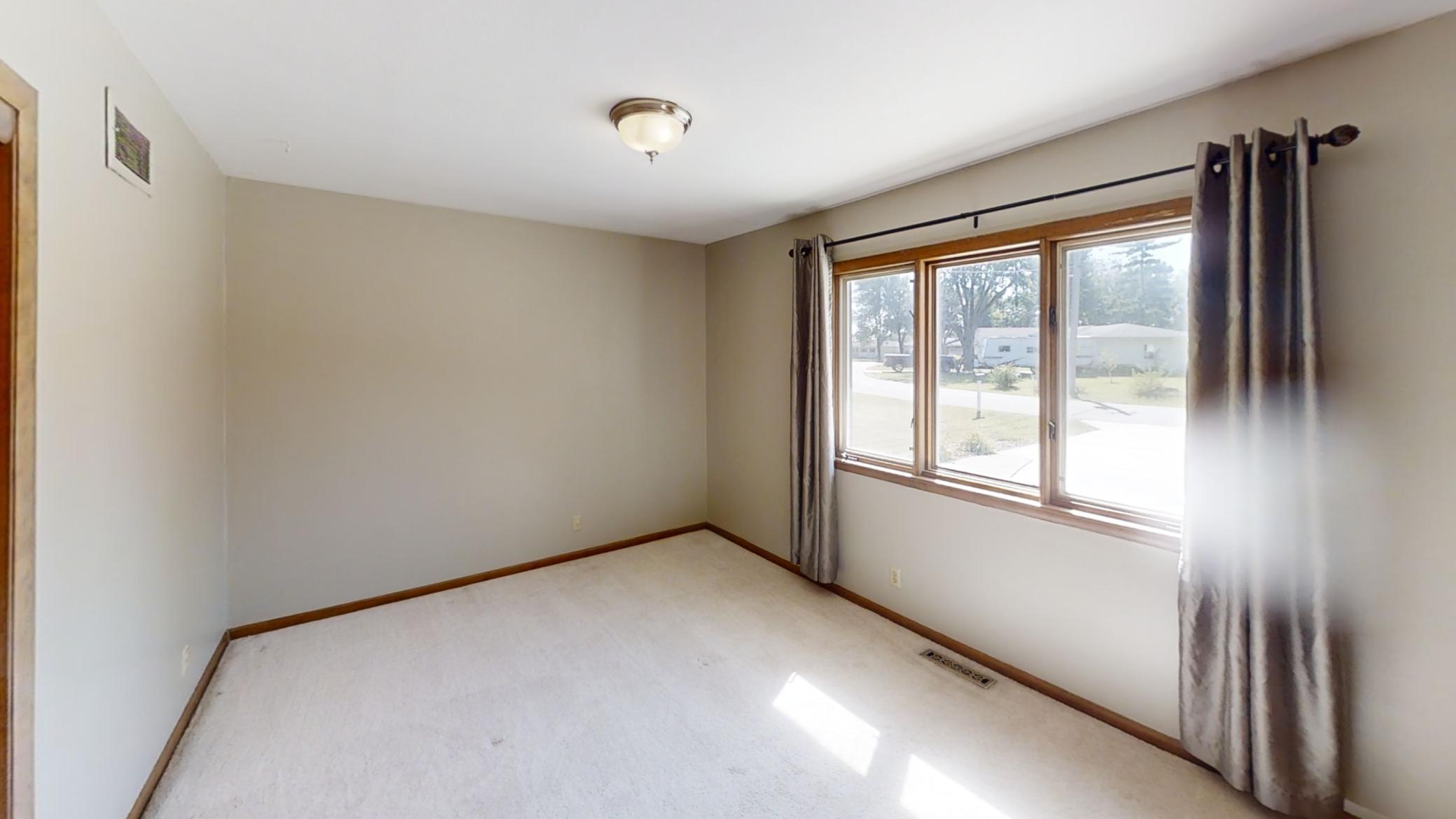 1518 Elm Street Albert Lea MN 56007