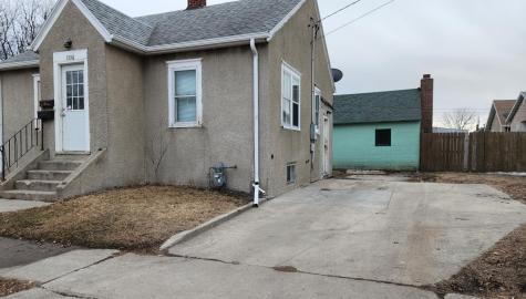 735 14th Street N Fargo ND 58102