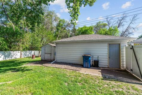 5006 Zenith Avenue N Brooklyn Center MN 55429
