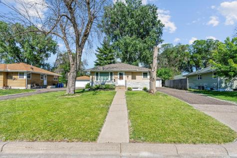 5006 Zenith Avenue N Brooklyn Center MN 55429