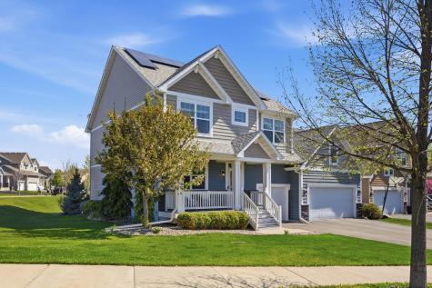 1088 Rosemary Court Chaska MN 55318