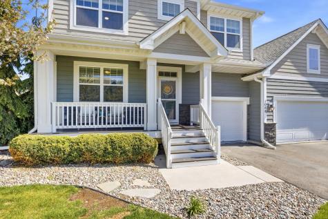 1088 Rosemary Court Chaska MN 55318