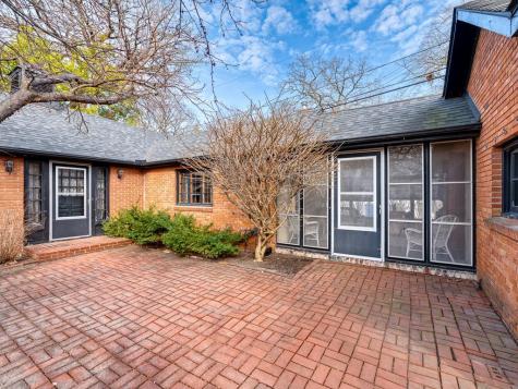 4230 Ewing Avenue N Robbinsdale MN 55422