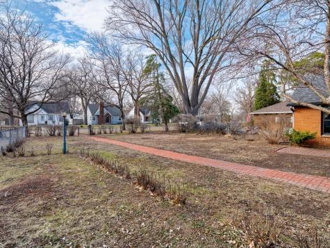 4230 Ewing Avenue N Robbinsdale MN 55422
