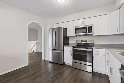 7516 Louisiana Avenue N Brooklyn Park MN 55428