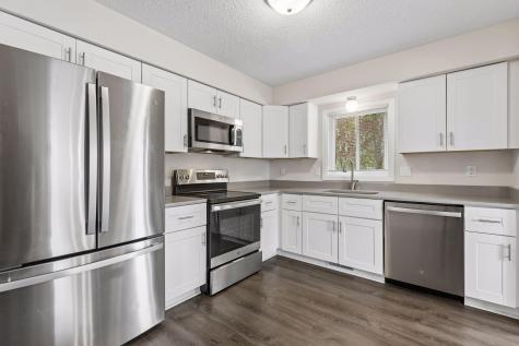 7516 Louisiana Avenue N Brooklyn Park MN 55428
