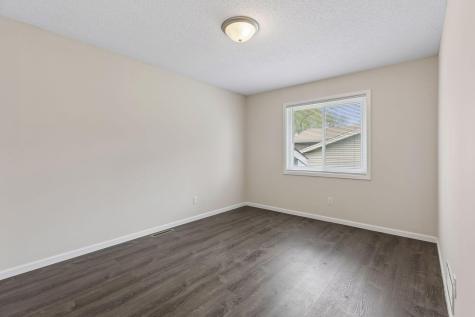 7516 Louisiana Avenue N Brooklyn Park MN 55428