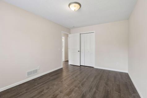 7516 Louisiana Avenue N Brooklyn Park MN 55428