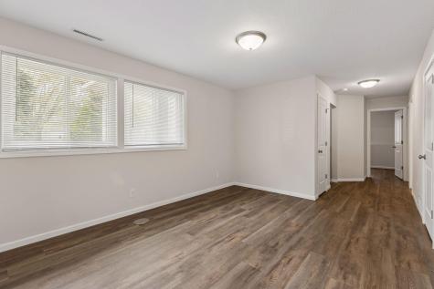 7516 Louisiana Avenue N Brooklyn Park MN 55428
