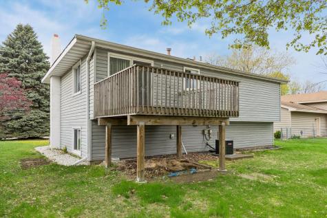 7516 Louisiana Avenue N Brooklyn Park MN 55428