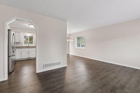 7516 Louisiana Avenue N Brooklyn Park MN 55428