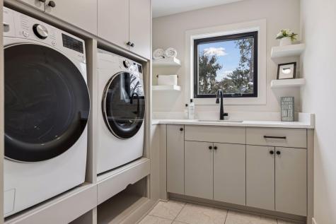 5304 Hollywood Road Edina MN 55436