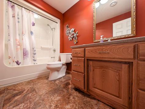 106 50th Avenue E West Fargo ND 58078