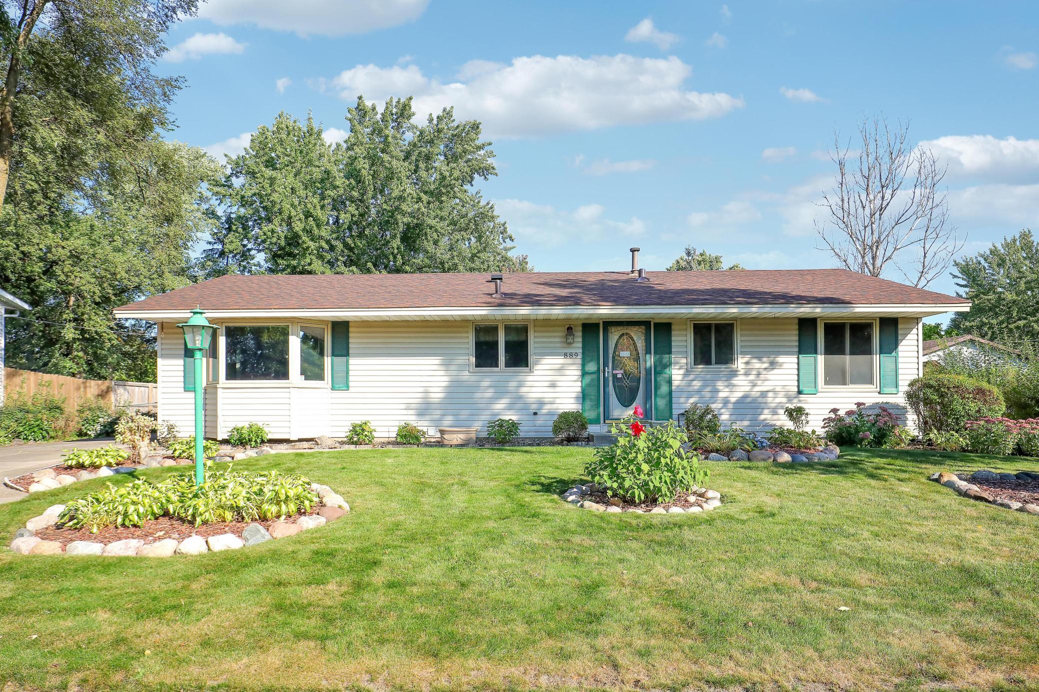 889 Whitney Drive Apple Valley MN 55124