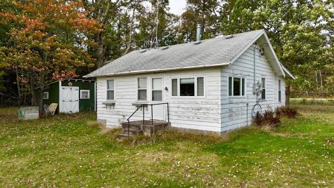8135 County Road 65 NE Deer River MN 56636