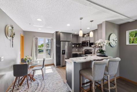 2898 Clover Ridge Drive Chaska MN 55318