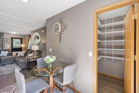 2898 Clover Ridge Drive Chaska MN 55318