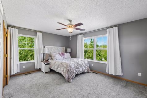 2898 Clover Ridge Drive Chaska MN 55318