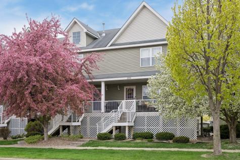 2898 Clover Ridge Drive Chaska MN 55318