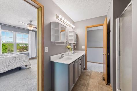 2898 Clover Ridge Drive Chaska MN 55318