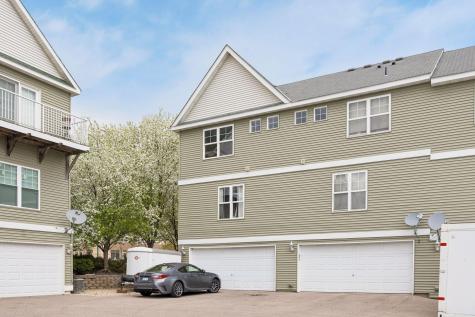 2898 Clover Ridge Drive Chaska MN 55318