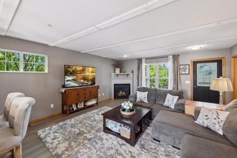 2898 Clover Ridge Drive Chaska MN 55318