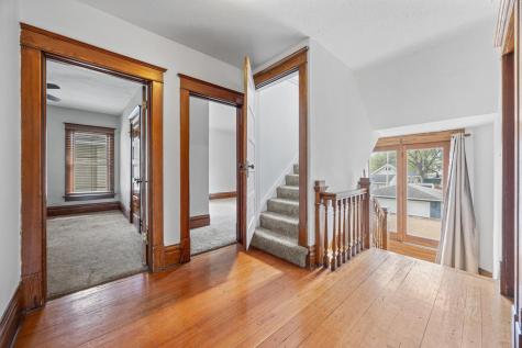 1524 5th Avenue S Fargo ND 58103