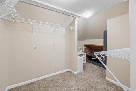 1524 5th Avenue S Fargo ND 58103