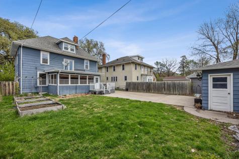 1524 5th Avenue S Fargo ND 58103