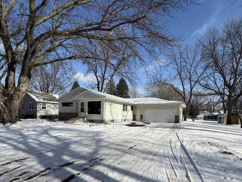 1608 N 5th Street Montevideo MN 56265