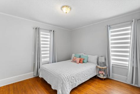 2548 17th Avenue E North Saint Paul MN 55109