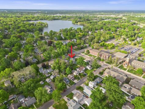 2548 17th Avenue E North Saint Paul MN 55109