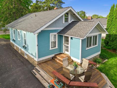 2548 17th Avenue E North Saint Paul MN 55109