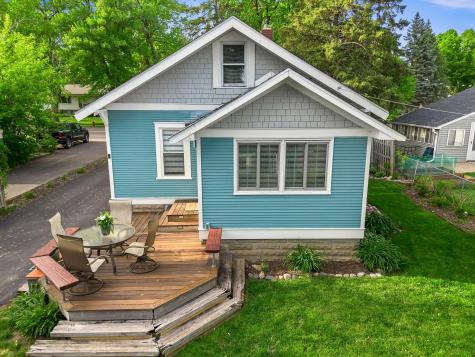 2548 17th Avenue E North Saint Paul MN 55109