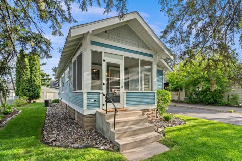 2548 17th Avenue E North Saint Paul MN 55109