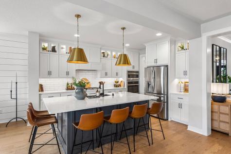 5137 Boulder Lane Chaska MN 55318