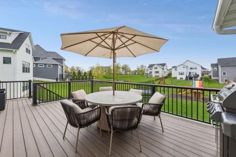 5137 Boulder Lane Chaska MN 55318