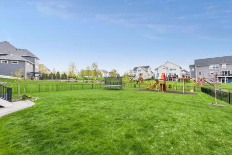 5137 Boulder Lane Chaska MN 55318