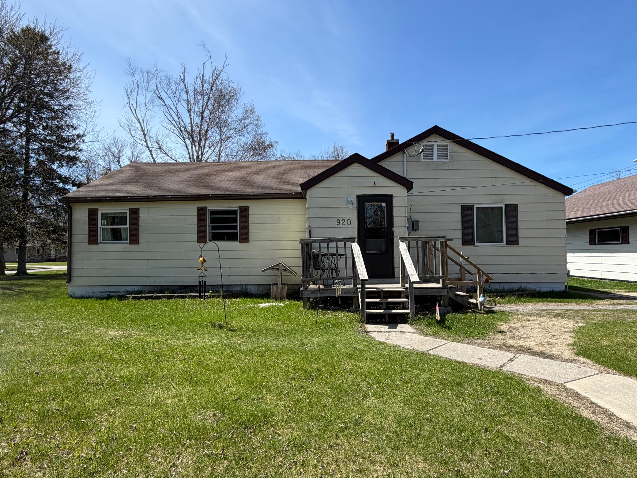 920 13th Avenue International Falls MN 56649